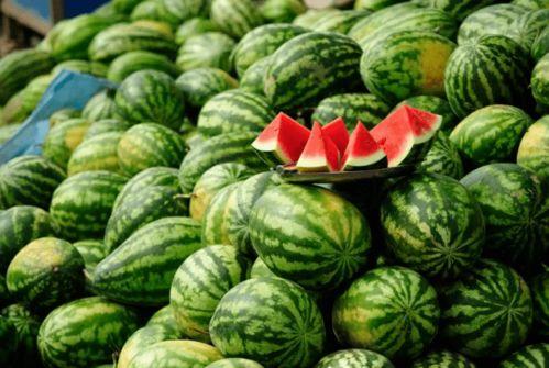 推特网红吃瓜爆料,娱乐圈惊天大瓜，真相令人震惊！”